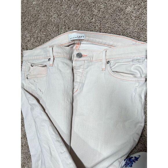 Ann Taylor Loft Light Pink Wash Boyfriend Jeans size 10 / 30 Waist - Picture 2 of 5